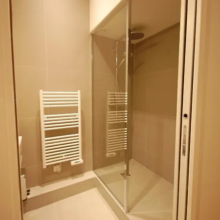 Two Bedrooms Latin Quarter *